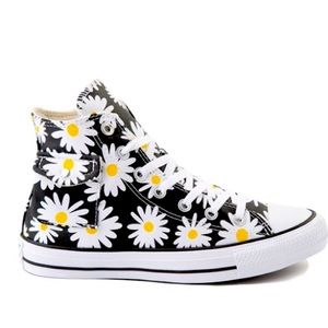 ISO• Converse Chuck Taylor Daisies High Tops